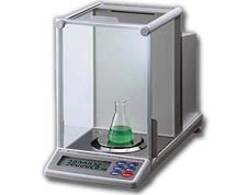 GH-120 A&D analytical balance